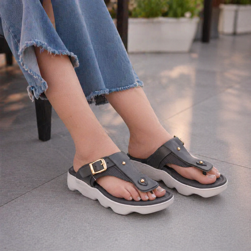 Women's Crocs Collection – Comfortable Clogs & Slip-On Sandals