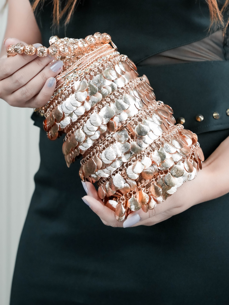 Bridal clutch