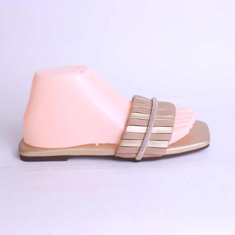 Ladies' black formal flats – understated and polished