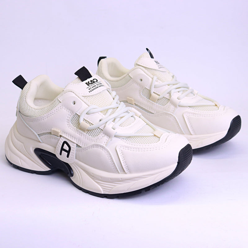 WOMEN JOGGER LACE-UP