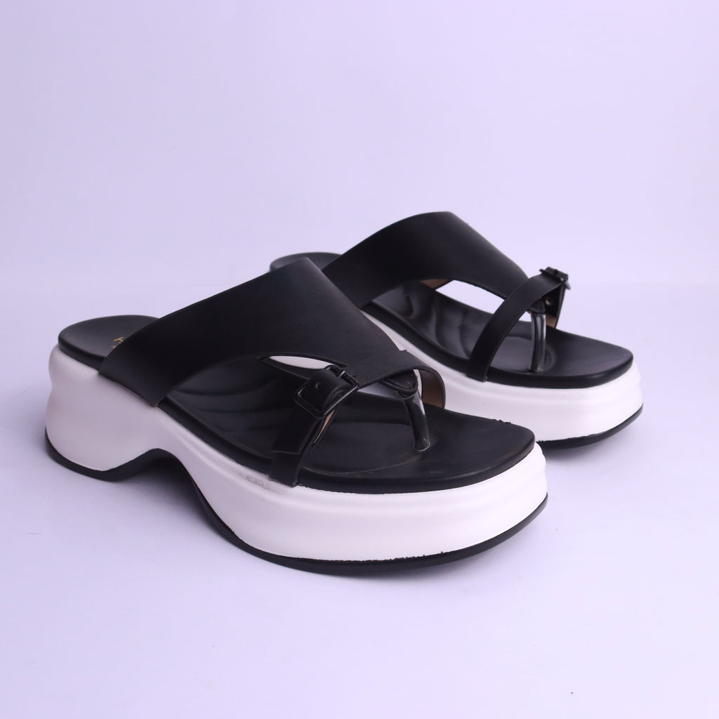 causal white sole back 