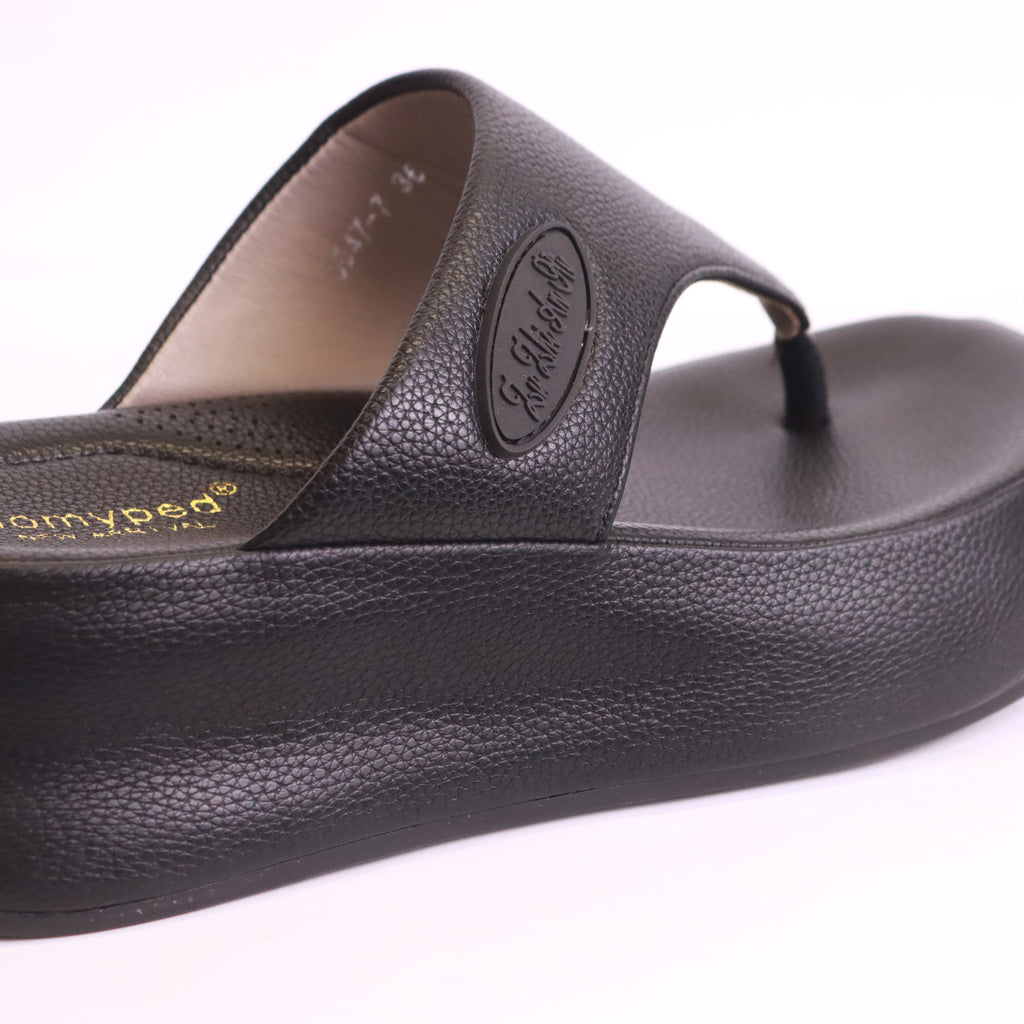 Stylish softy slides for women – wear-anywhere comfort