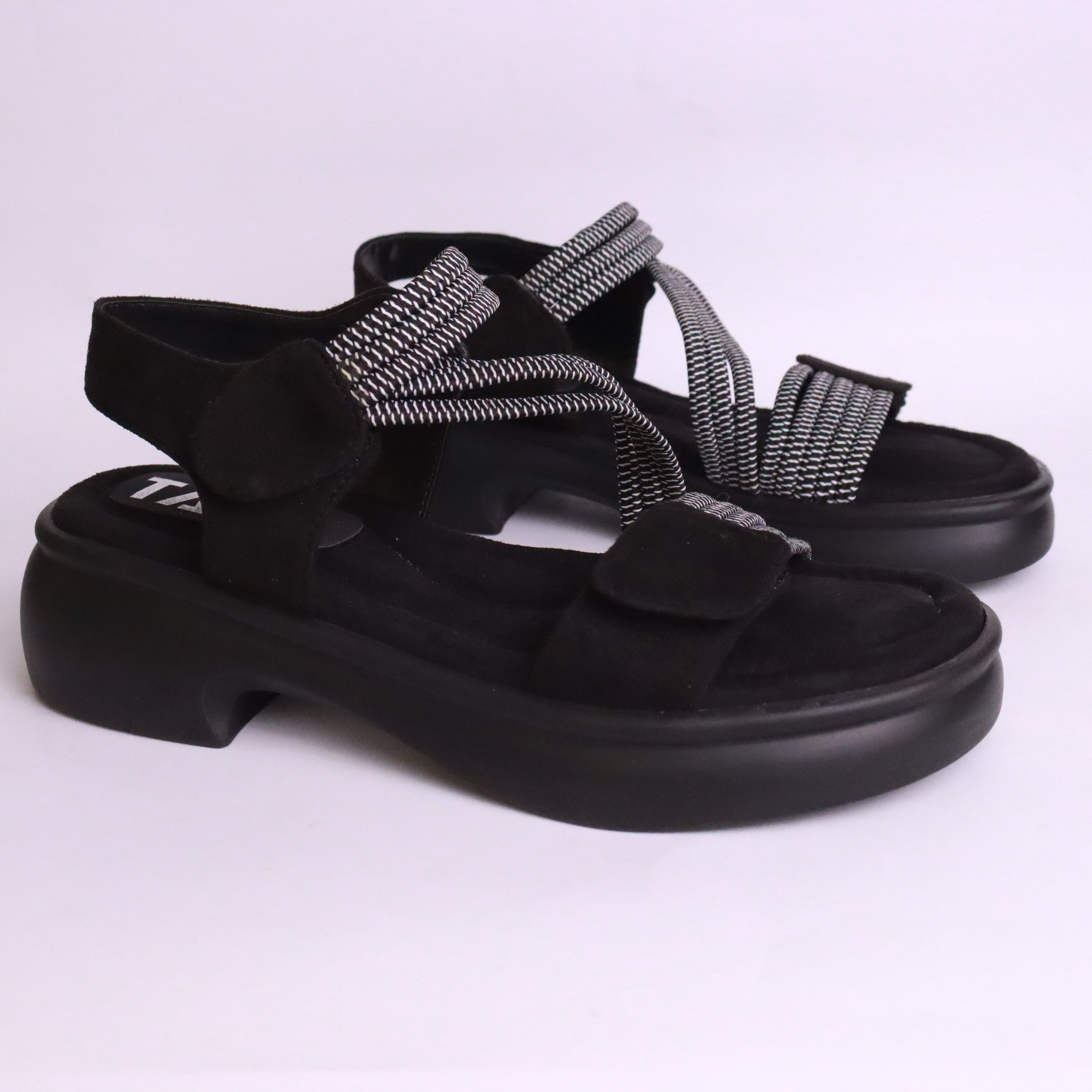 Women's Fancy Flat Slippers – DA600