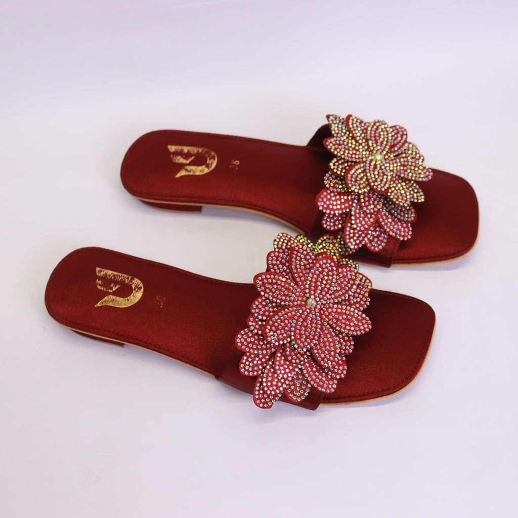 DA647 maroon slippers side view – deep warm tone for Pakistani occasion wear