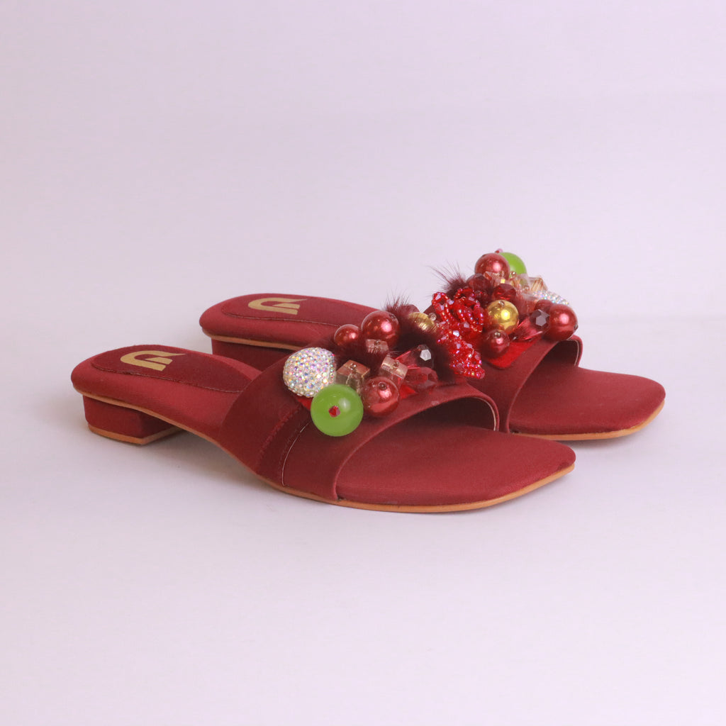 DA838 maroon women slippers close up – fancy detailing on comfortable flat sole