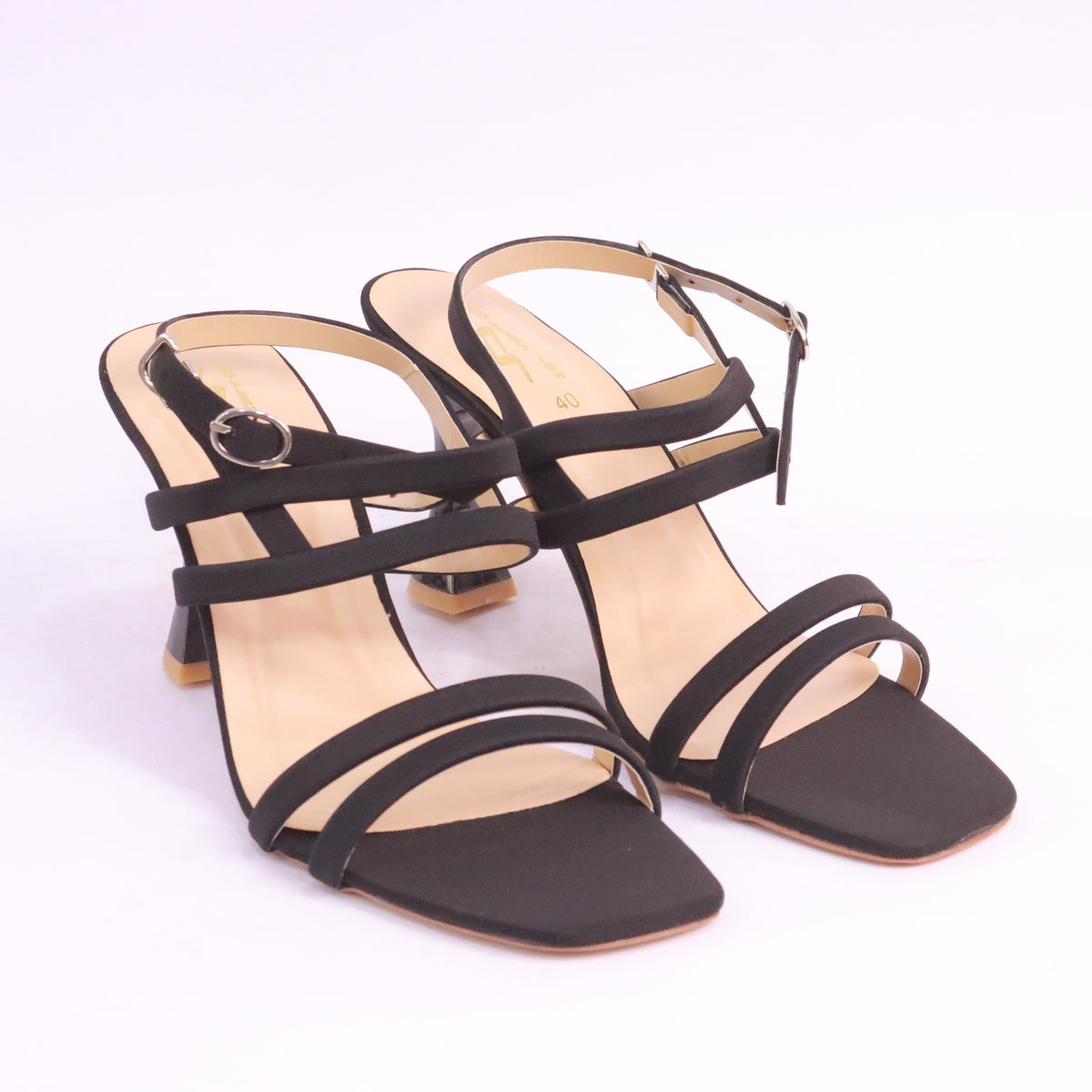 EA031 BLACK