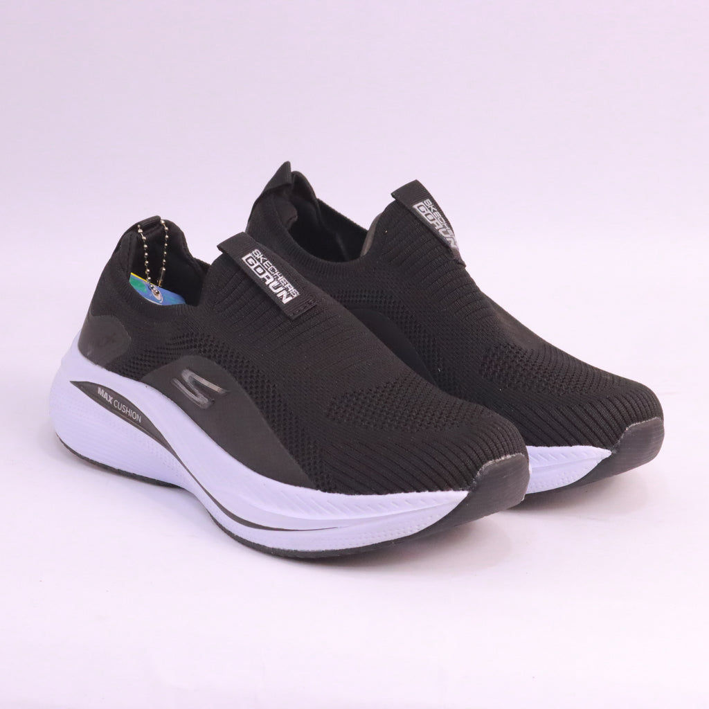 EA046 BLACK
