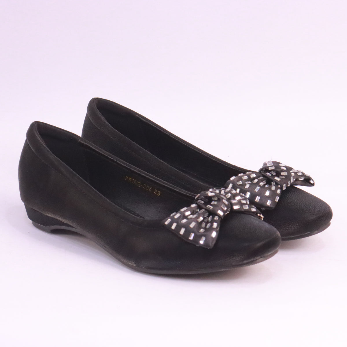 EA053 BLACK