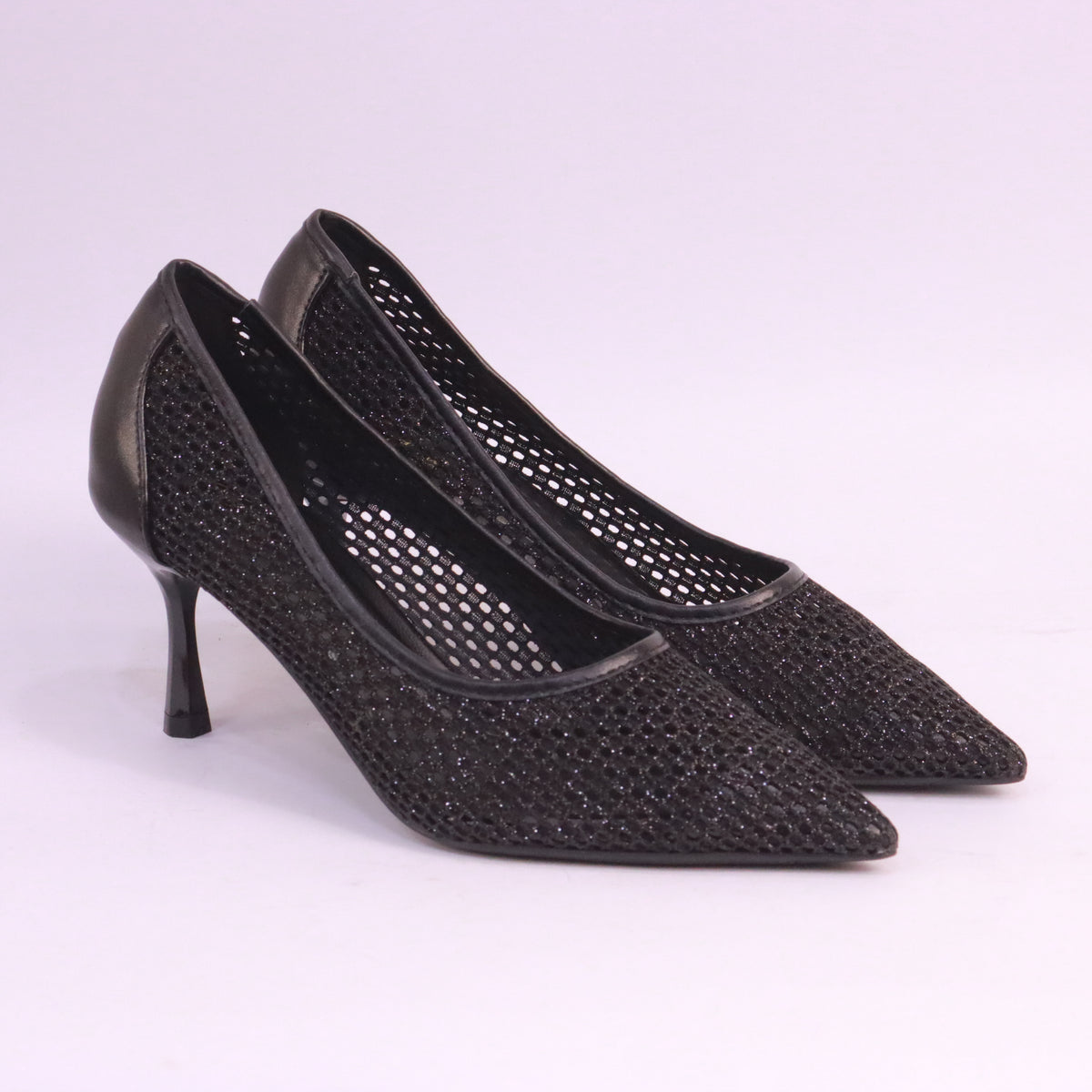 EA057 BLACK