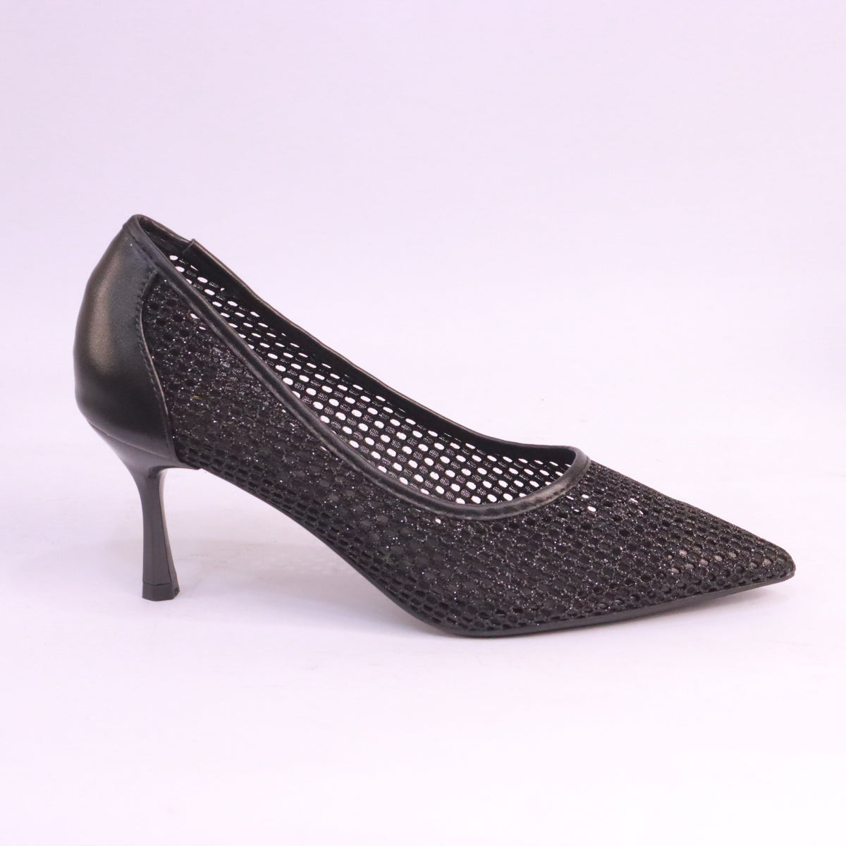 EA057 BLACK