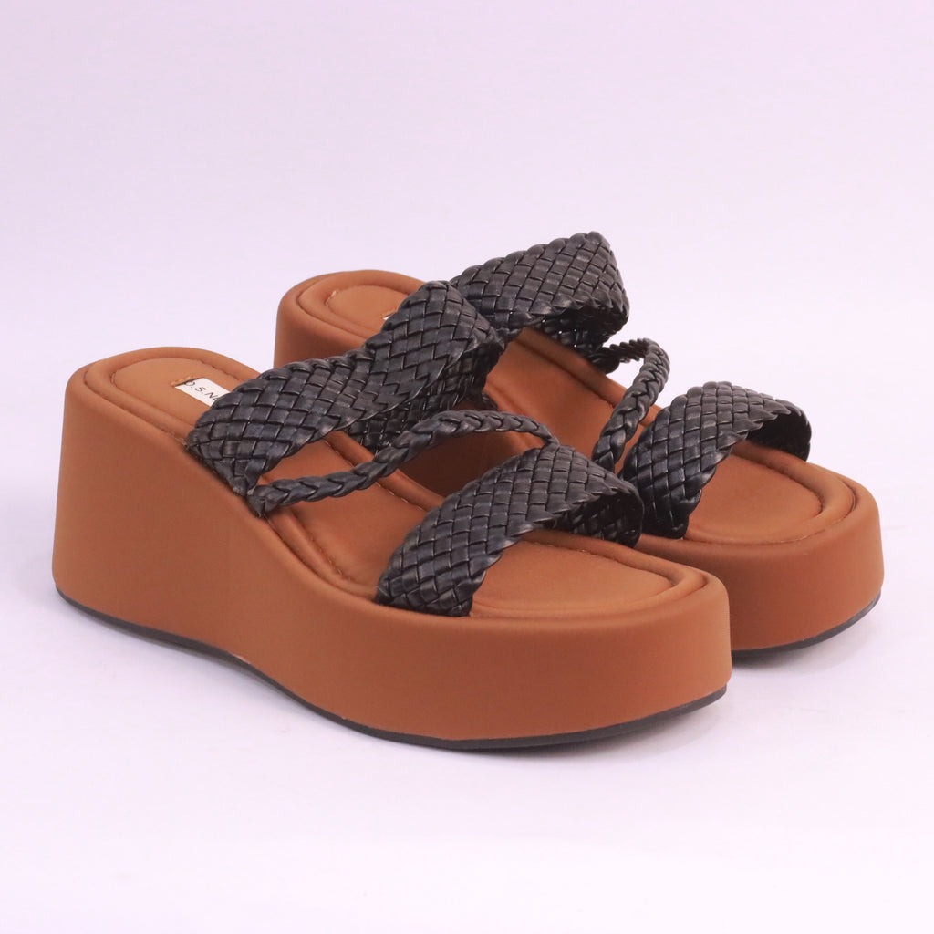 EA064 BLACK