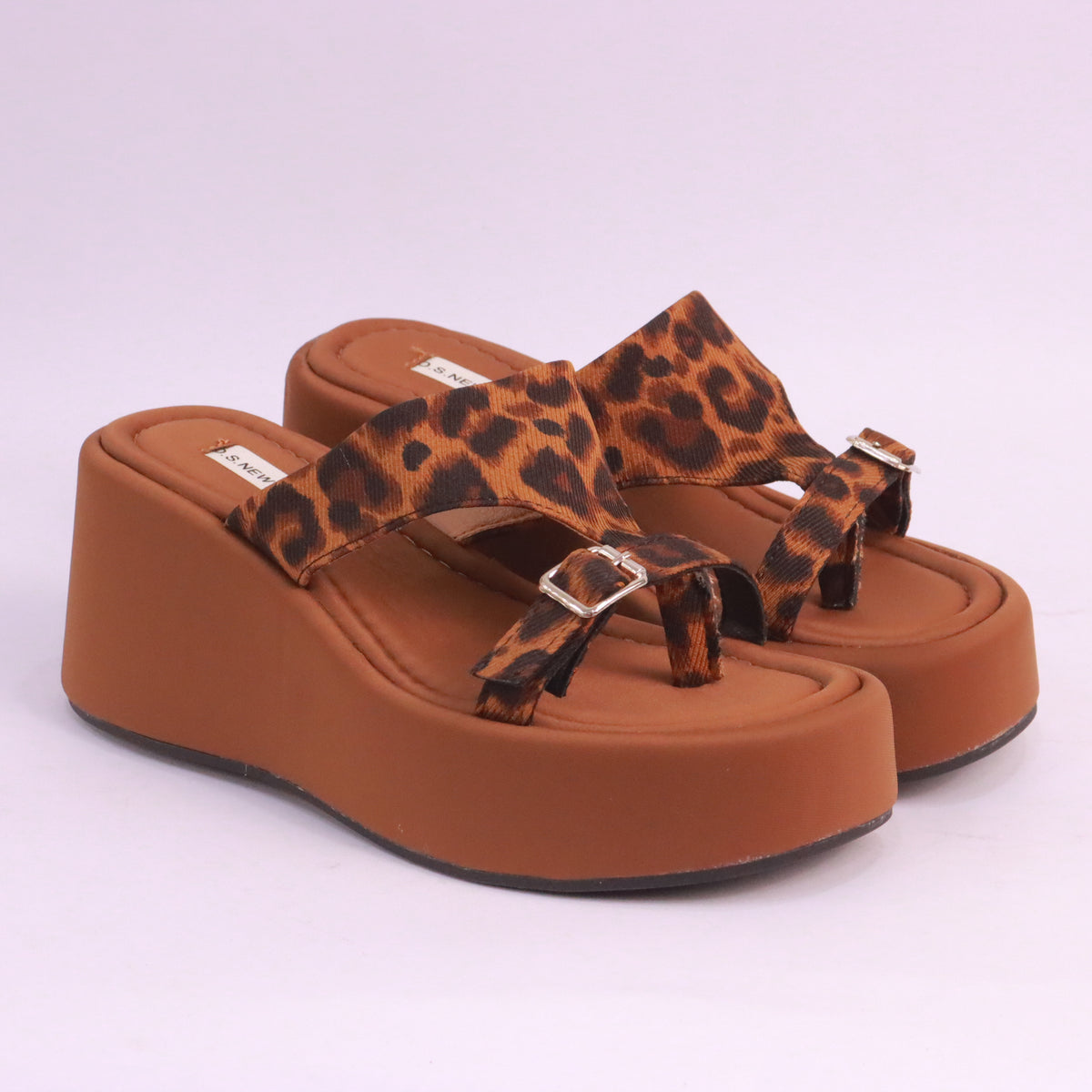 EA065 BROWN