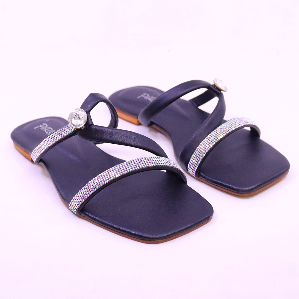 WOMEN FLAT Vol 8