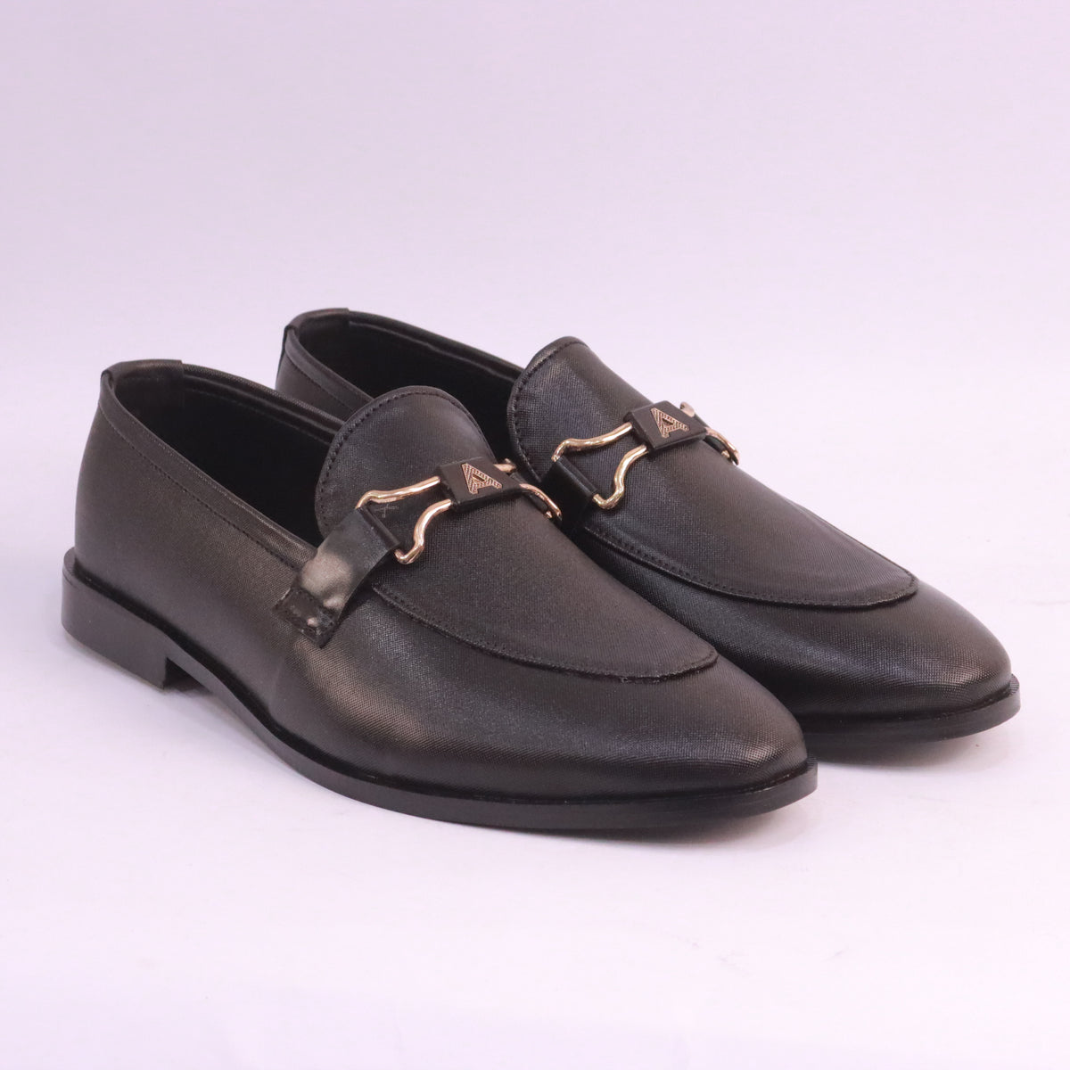 MA772 BLACK
