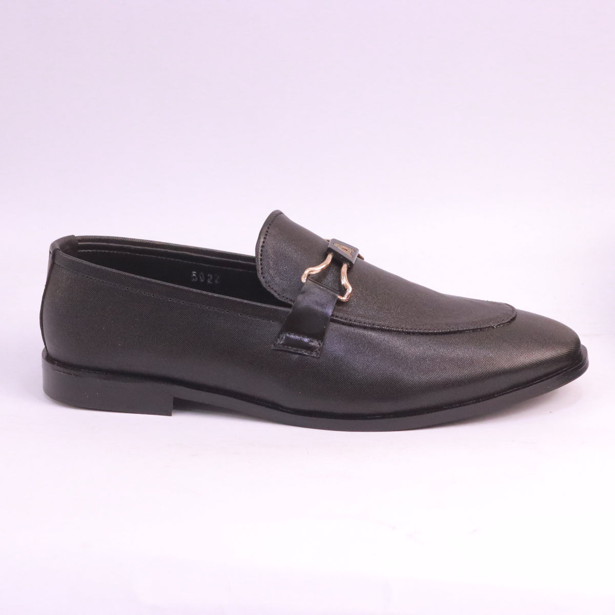 MA772 BLACK