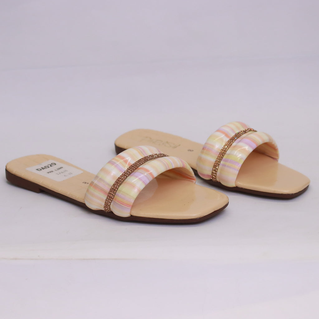 WOMEN 2 Women Casual Flat Slippers Slides