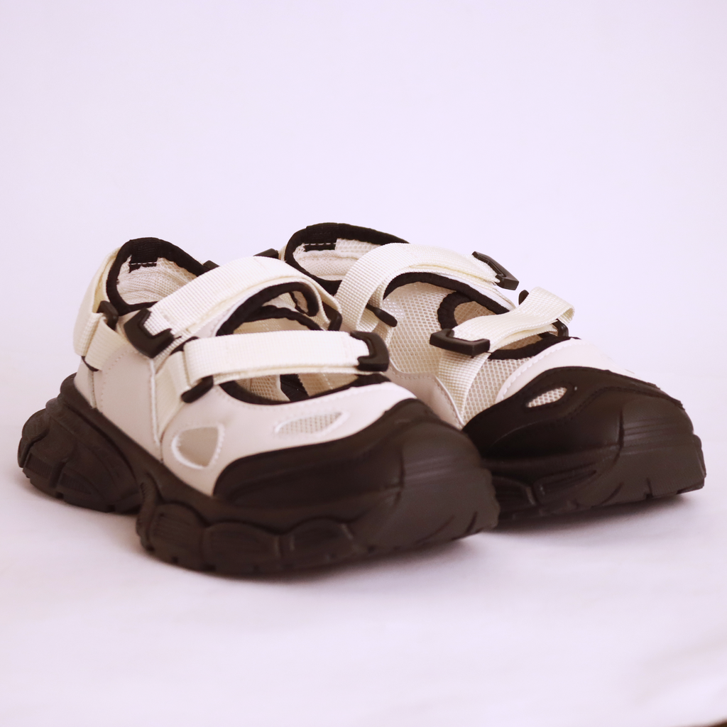 WOMEN SANDAL